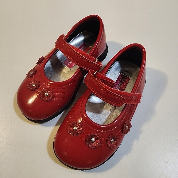 Melanie Taylor girls red Mery Jane shiny shoes size 6M - Picture 2 of 9